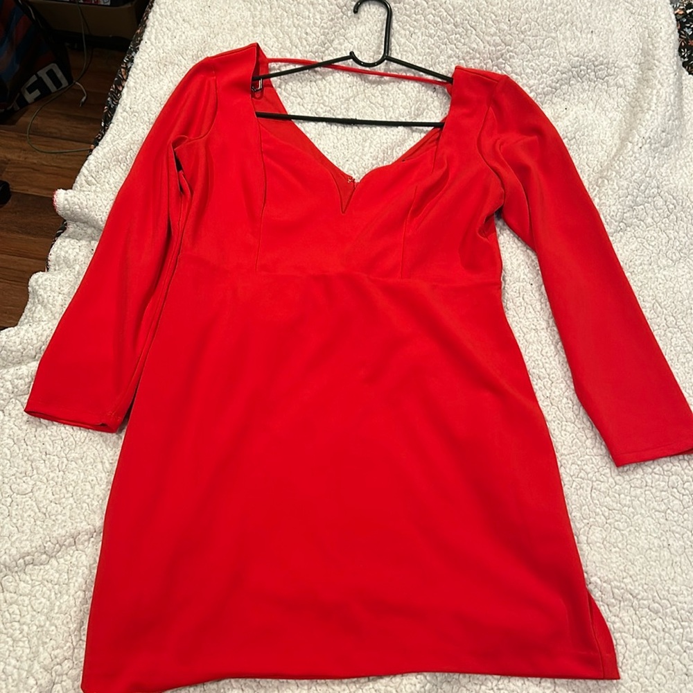 Sweetheart long sleeve dress.